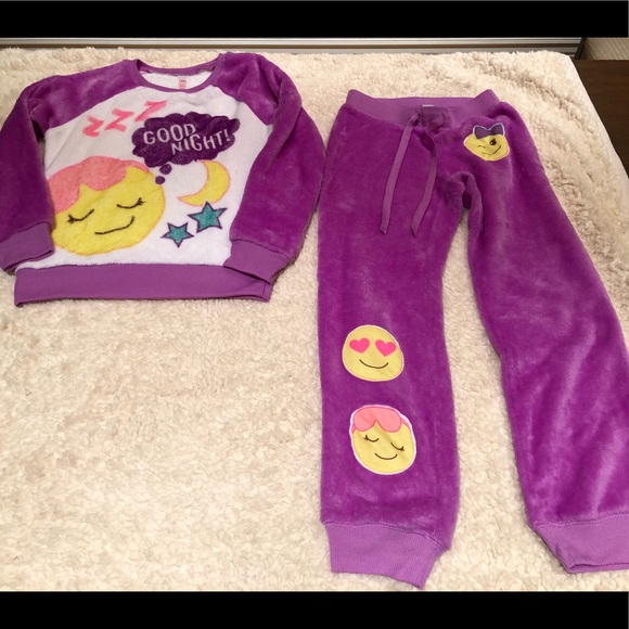 NWT JUSTICE Girls 8 10 /"PARIS IS JUST A SLEIGH RIDE AWAY/" Christmas Pajamas